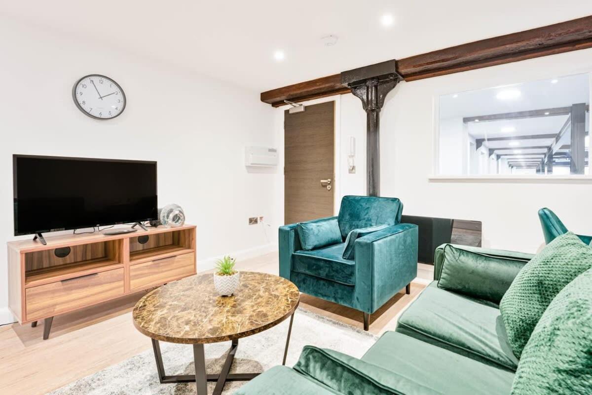 Modern 1 Bed Apartment In Burton-On-Trent Extérieur photo